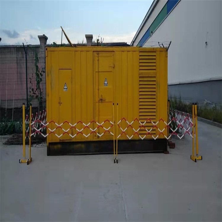 东方发电机组油箱盖上留出小气孔有什么用？