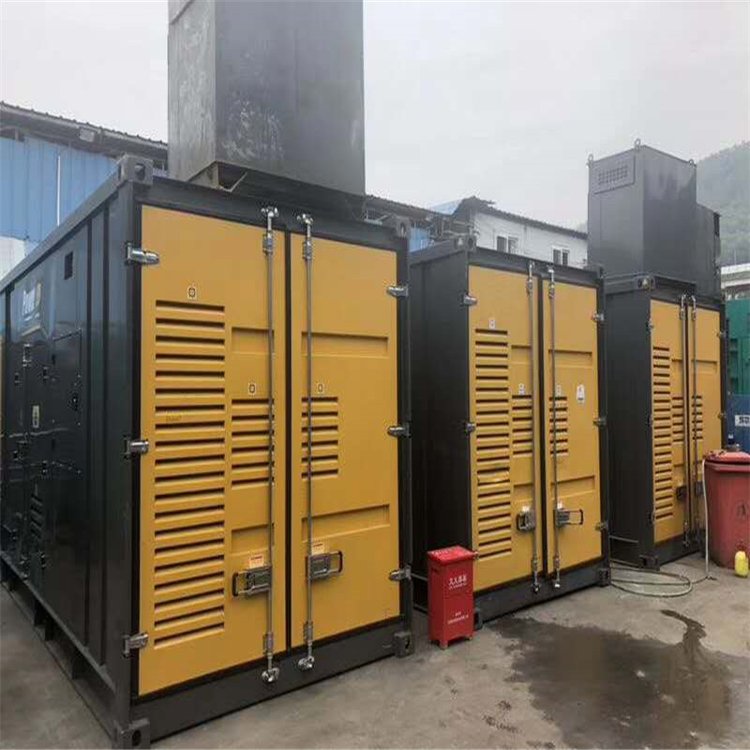 东方温度变化对不同类型欠压保护装置的可靠性影响有何差异？